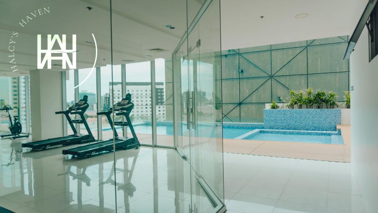 Halcy'S Haven, Studio Condo At The Heart Of Davao Stadt Exterior foto