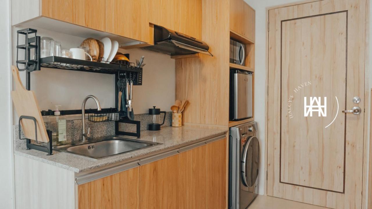 Halcy'S Haven, Studio Condo At The Heart Of Davao Stadt Exterior foto