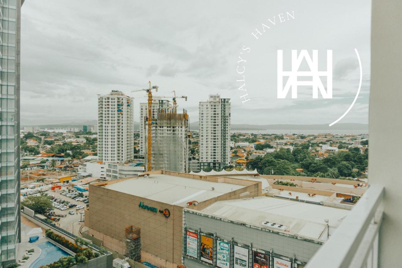 Halcy'S Haven, Studio Condo At The Heart Of Davao Stadt Exterior foto